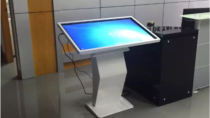 觸摸查詢機(jī)有什么特點(diǎn)？