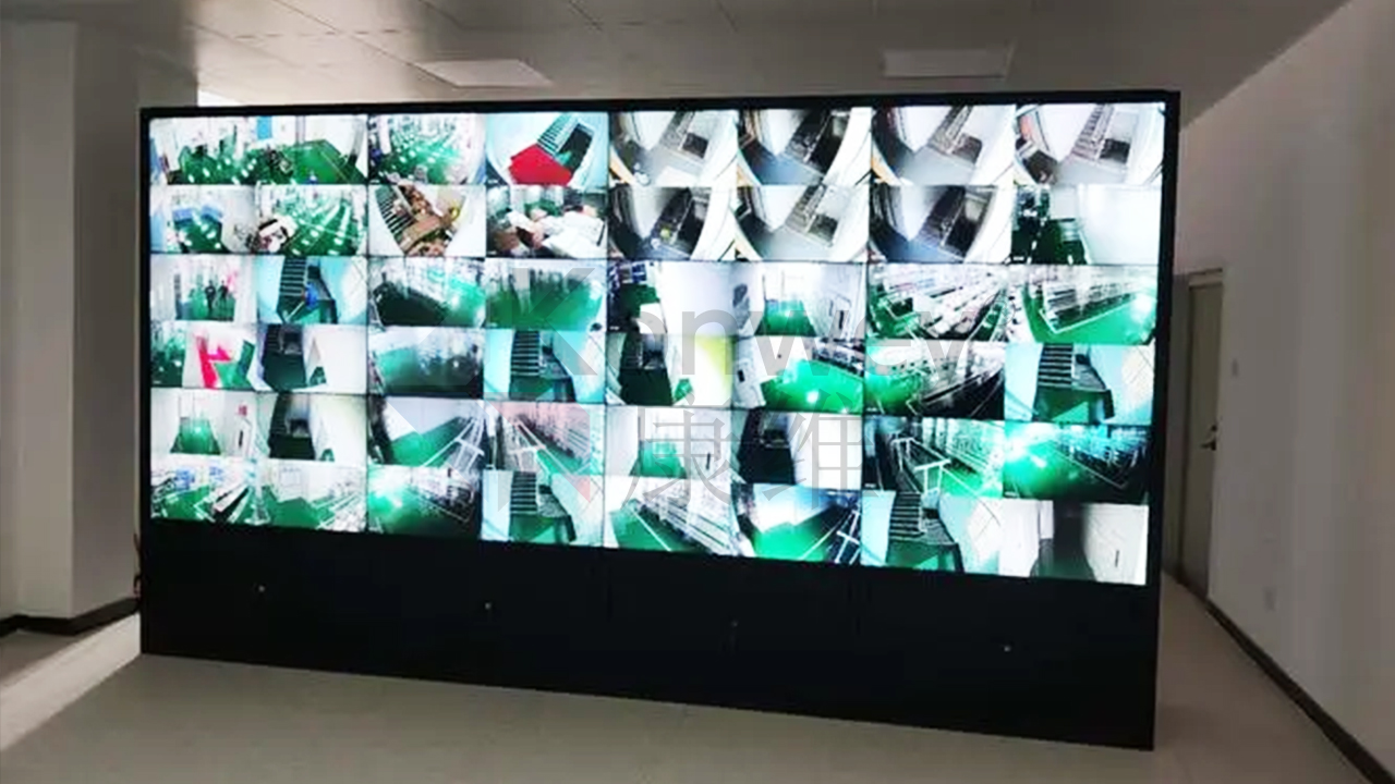 深圳工業(yè)園監(jiān)控新利器 —— 康維偉業(yè)拼接屏