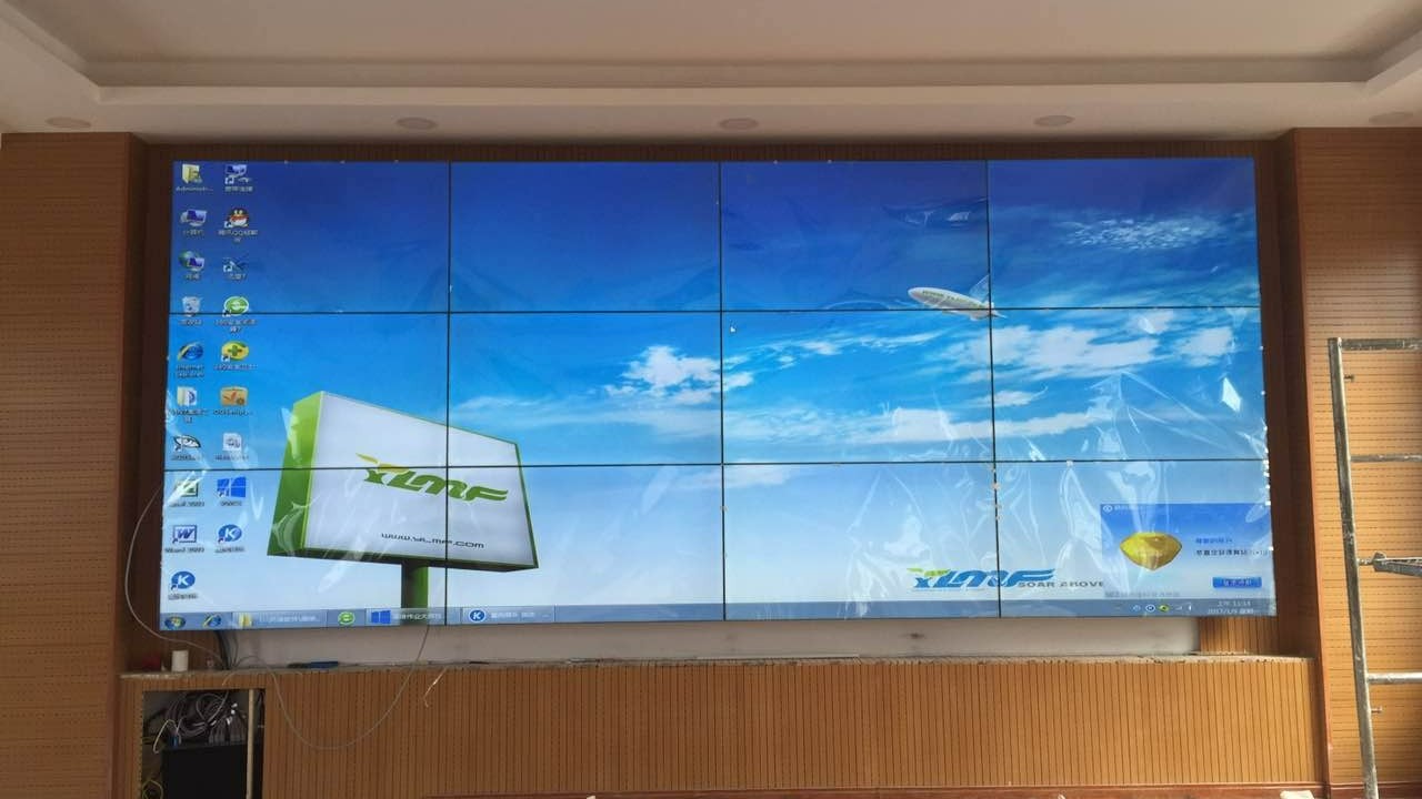 拼接屏案例：陜西省商洛市丹鳳縣某項(xiàng)目3*4 55寸3.5mm！